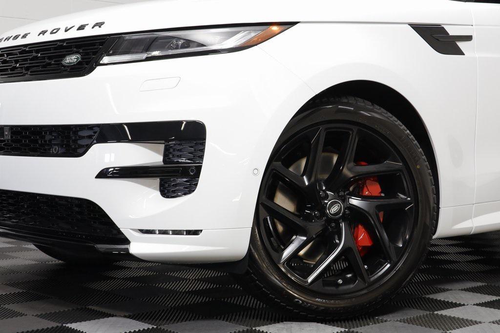 new 2025 Land Rover Range Rover Sport car, priced at $121,450
