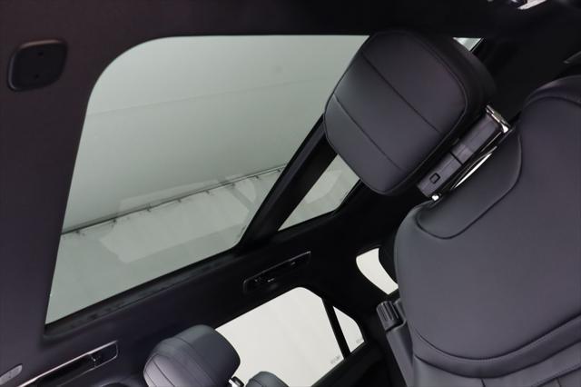 new 2025 Land Rover Range Rover Sport car, priced at $109,085
