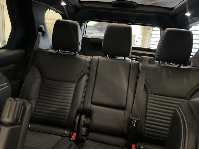 used 2023 Land Rover Discovery car, priced at $44,631