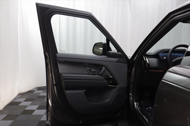 new 2025 Land Rover Range Rover Sport car, priced at $98,575