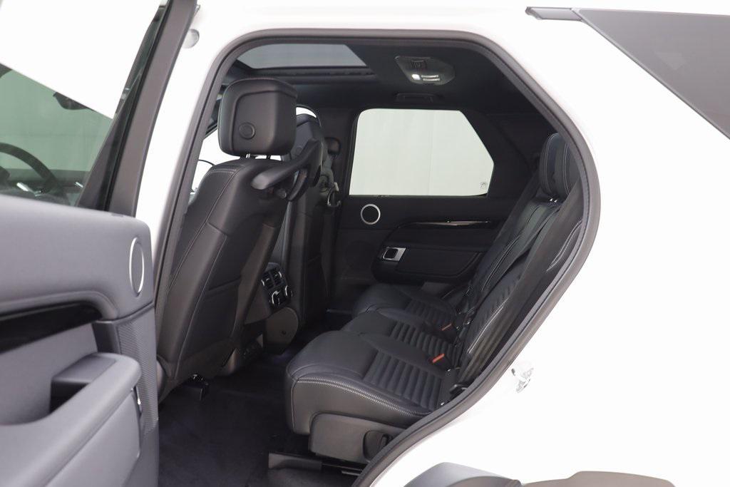 new 2025 Land Rover Discovery car, priced at $69,153