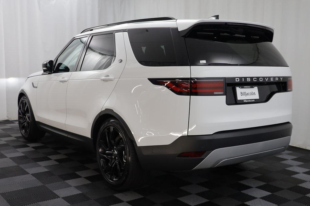 new 2025 Land Rover Discovery car, priced at $69,153