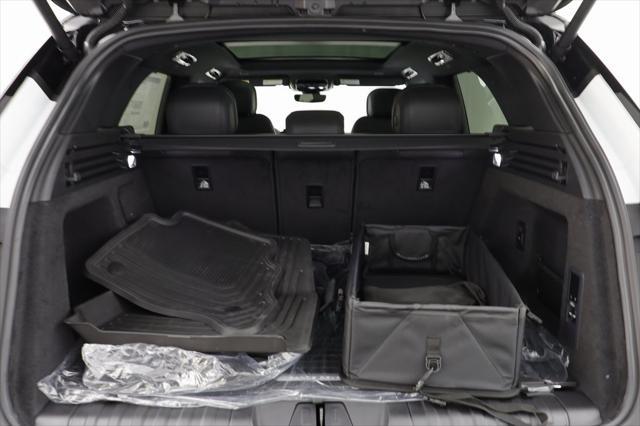 new 2025 Land Rover Range Rover Sport car, priced at $95,985