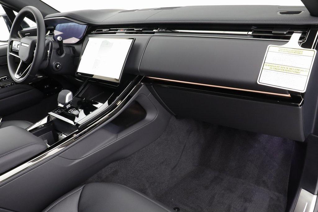 new 2025 Land Rover Range Rover Sport car, priced at $121,715