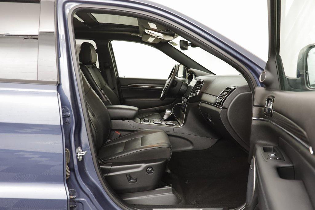 used 2021 Jeep Grand Cherokee car, priced at $24,997