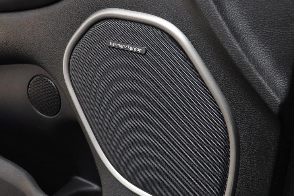 used 2021 Jeep Grand Cherokee car, priced at $24,997