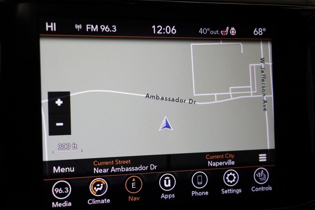 used 2021 Jeep Grand Cherokee car, priced at $24,997