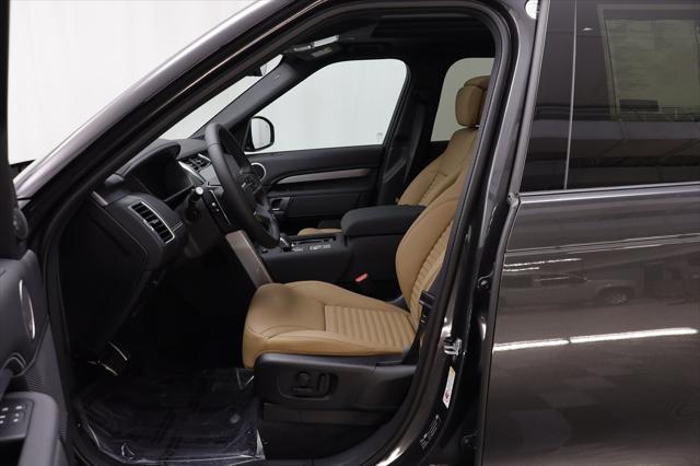 new 2025 Land Rover Discovery car, priced at $81,728