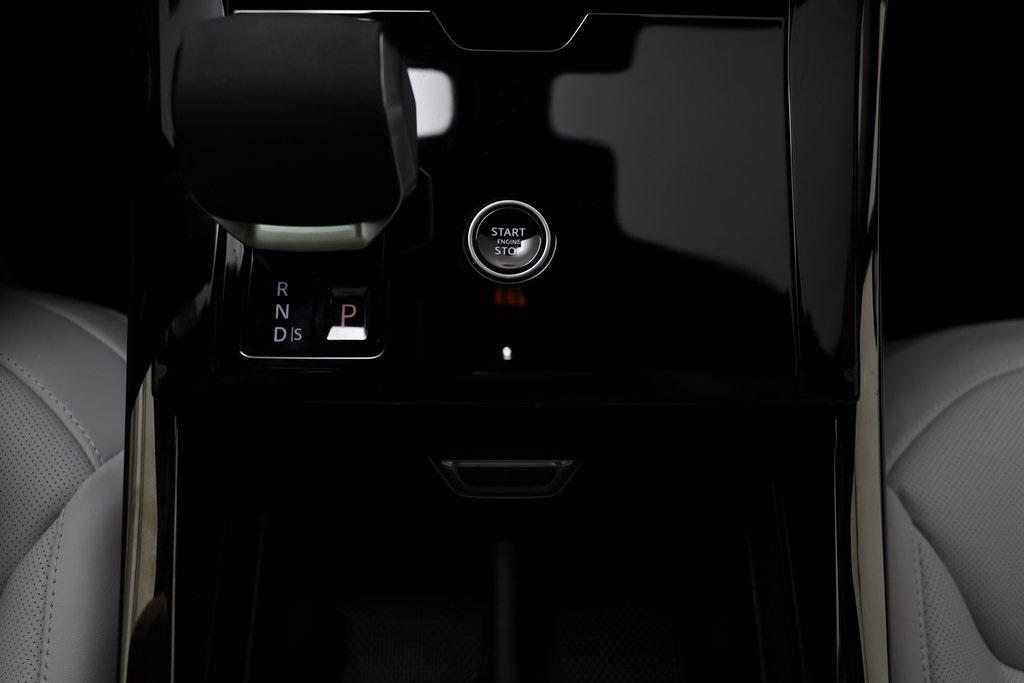 new 2025 Land Rover Range Rover Sport car, priced at $96,345