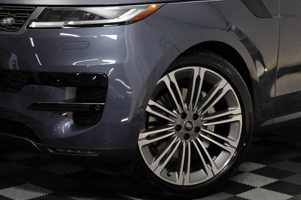 new 2025 Land Rover Range Rover Sport car, priced at $96,345