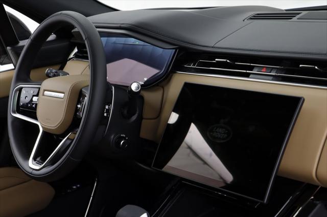 new 2025 Land Rover Range Rover Sport car, priced at $102,545