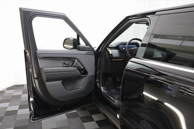 new 2025 Land Rover Range Rover Sport car, priced at $117,930