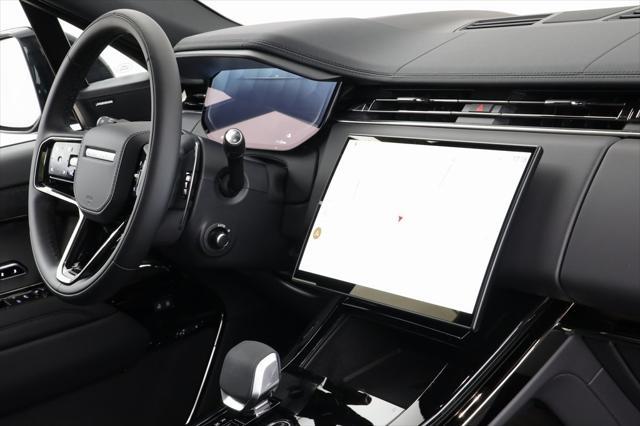 new 2025 Land Rover Range Rover Sport car, priced at $114,930