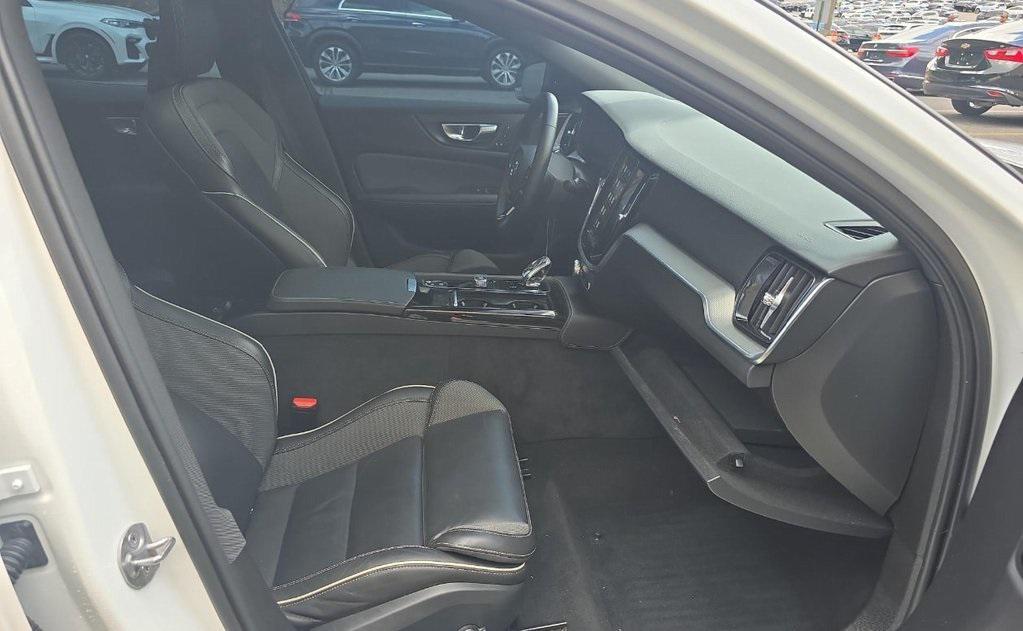 used 2024 Volvo S60 Recharge Plug-In Hybrid car, priced at $35,394
