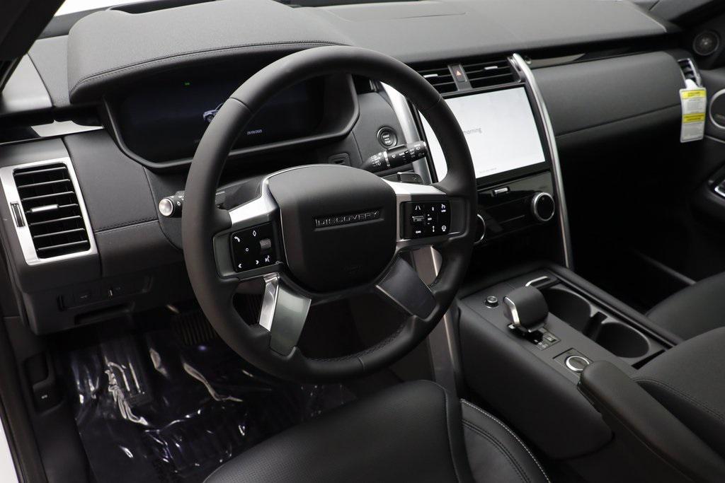 new 2026 Land Rover Discovery car, priced at $68,241