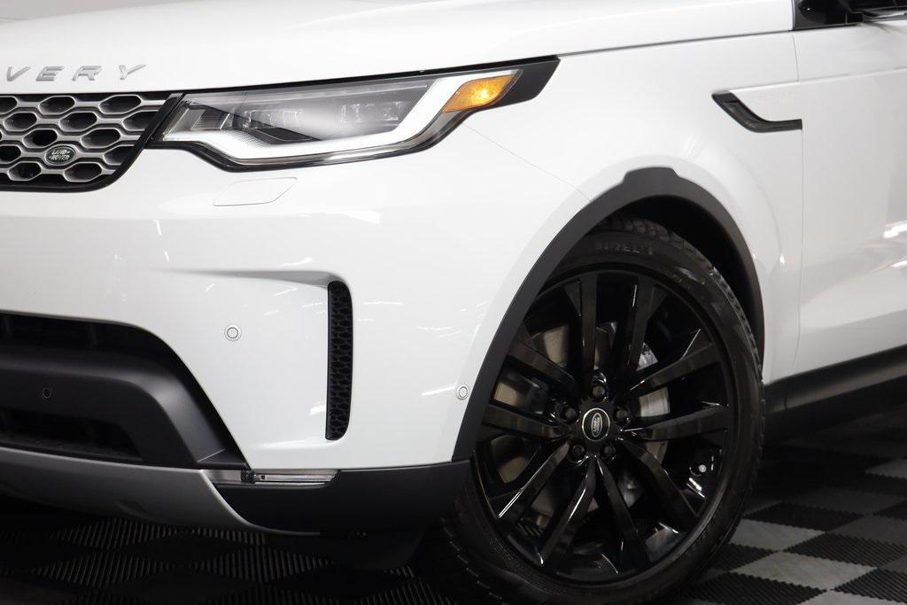 new 2026 Land Rover Discovery car, priced at $68,241