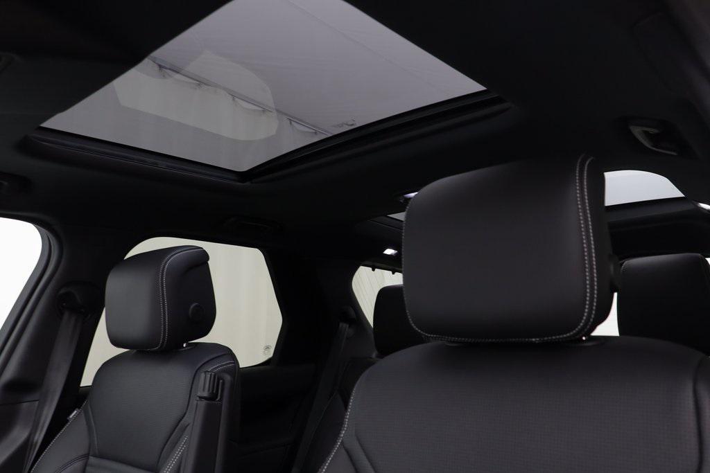 new 2026 Land Rover Discovery car, priced at $68,241