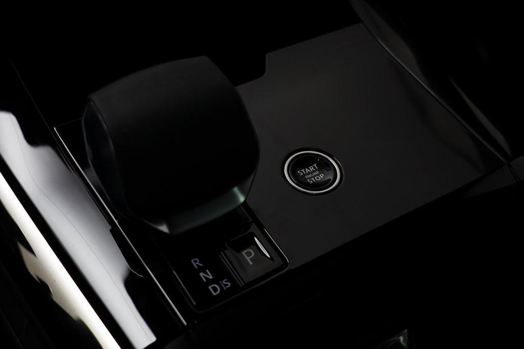 new 2025 Land Rover Range Rover Sport car, priced at $95,980