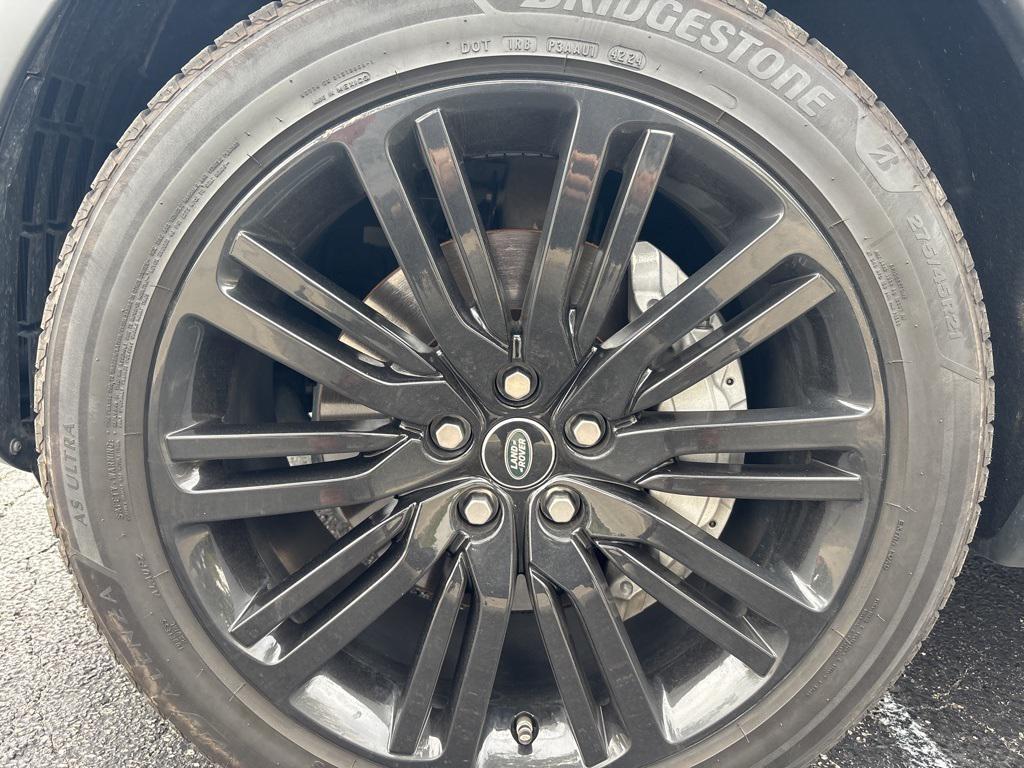 used 2020 Land Rover Discovery car, priced at $30,181