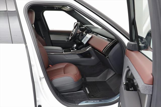 new 2025 Land Rover Range Rover Sport car, priced at $98,205