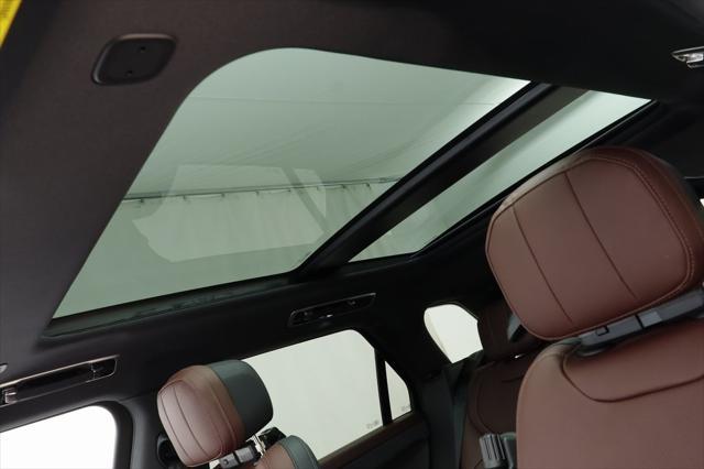 new 2025 Land Rover Range Rover Sport car, priced at $98,205