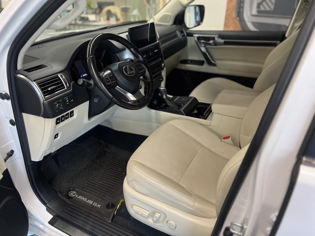 used 2023 Lexus GX 460 car, priced at $55,119