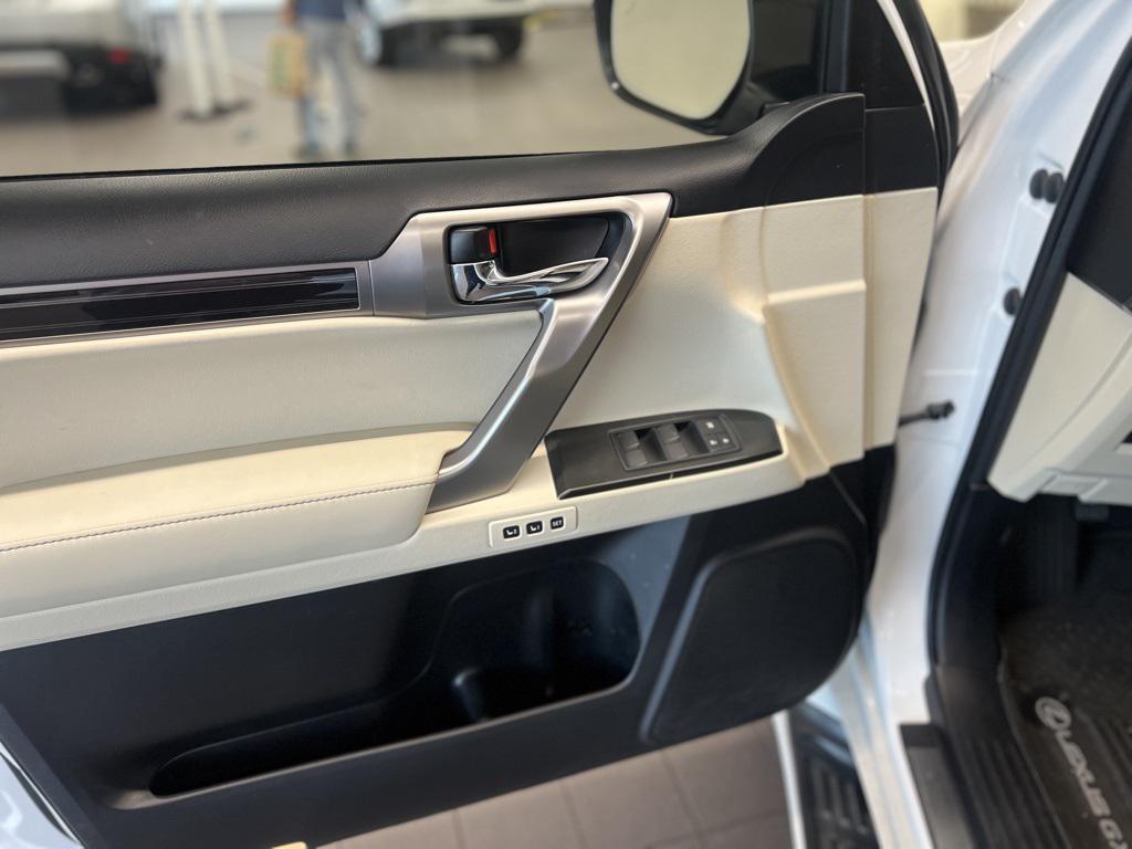 used 2023 Lexus GX 460 car, priced at $55,119