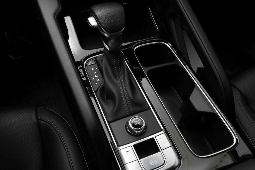 used 2025 Kia Telluride car, priced at $33,959