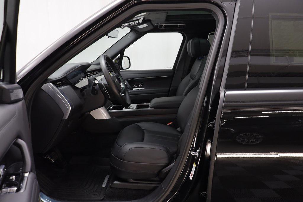 new 2025 Land Rover Range Rover car, priced at $177,495