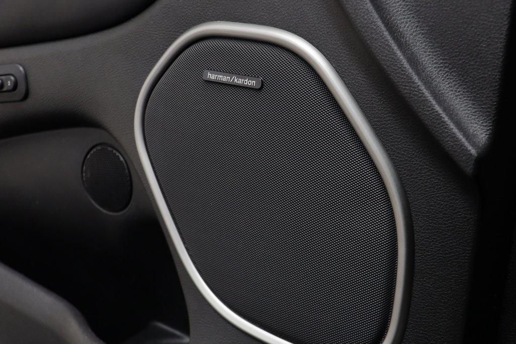 used 2018 Jeep Grand Cherokee car, priced at $21,544