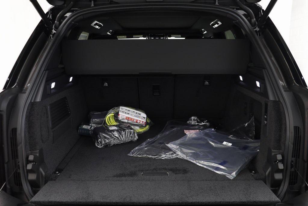 new 2025 Land Rover Range Rover car, priced at $136,025