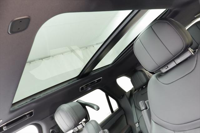 new 2025 Land Rover Range Rover Sport car, priced at $121,855