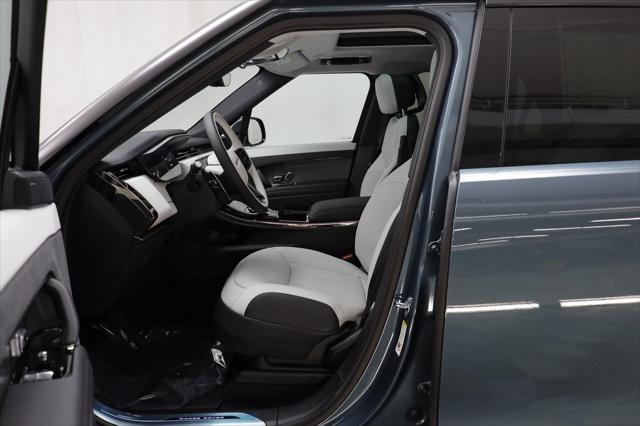 new 2025 Land Rover Range Rover Sport car, priced at $93,405
