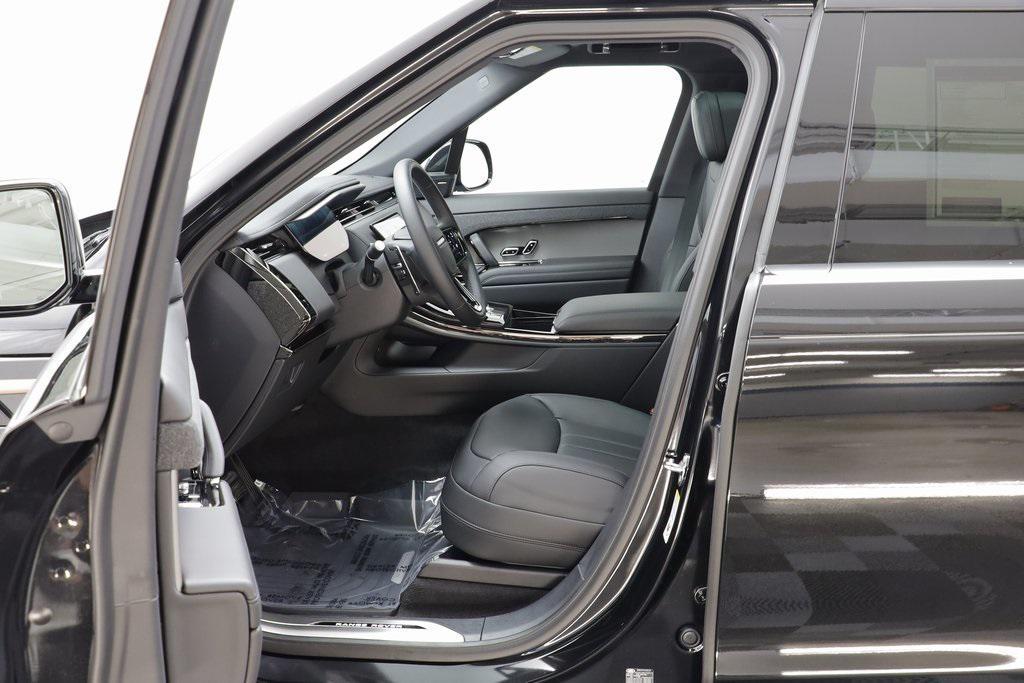 new 2025 Land Rover Range Rover Sport car, priced at $115,250