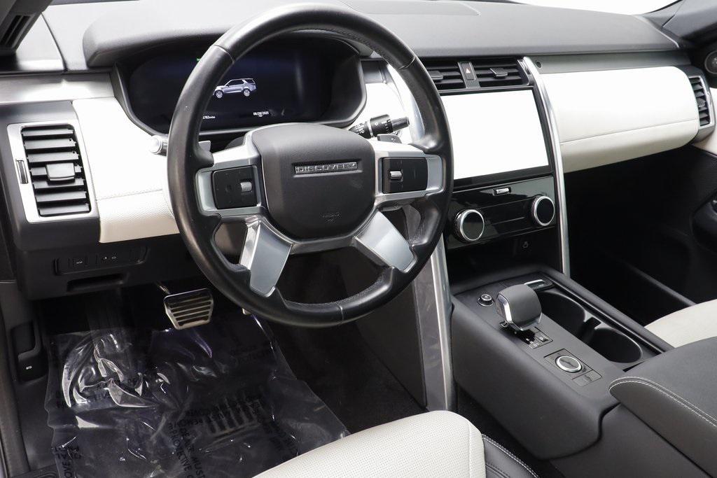 used 2021 Land Rover Discovery car, priced at $27,844