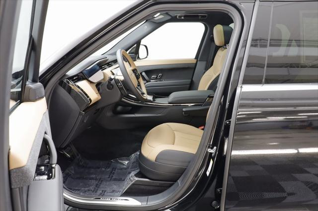 new 2025 Land Rover Range Rover Sport car, priced at $104,795