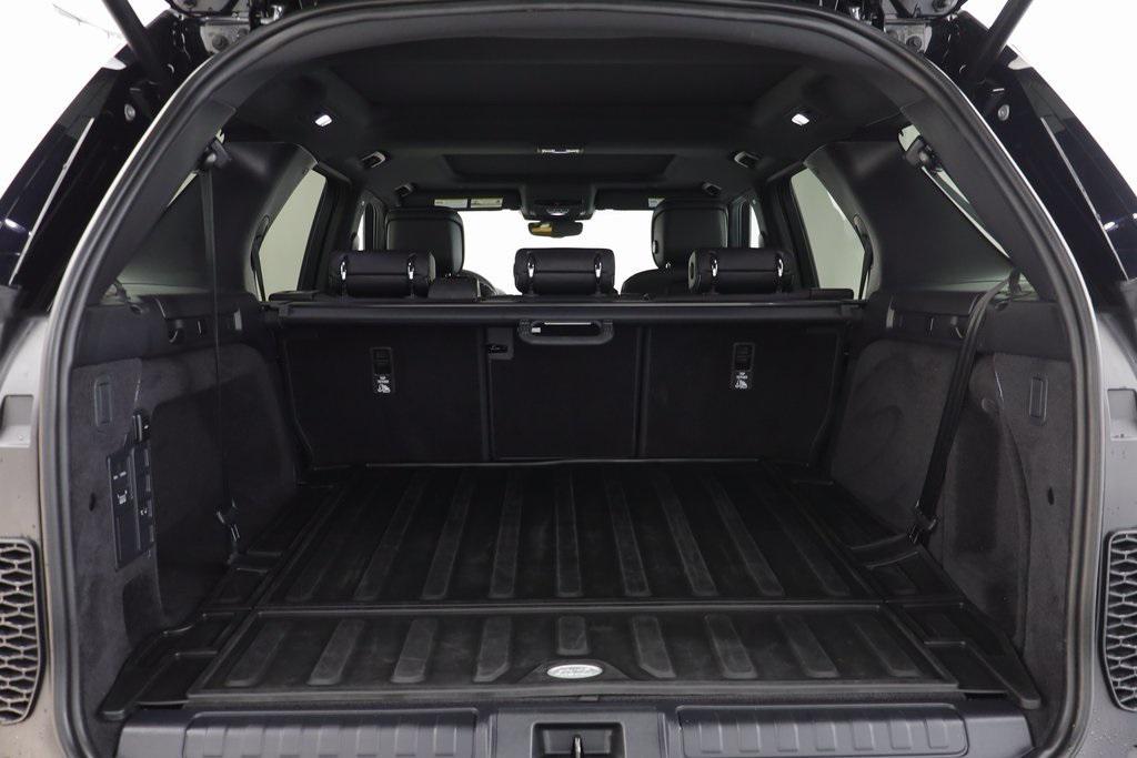 used 2025 Land Rover Discovery car, priced at $54,760