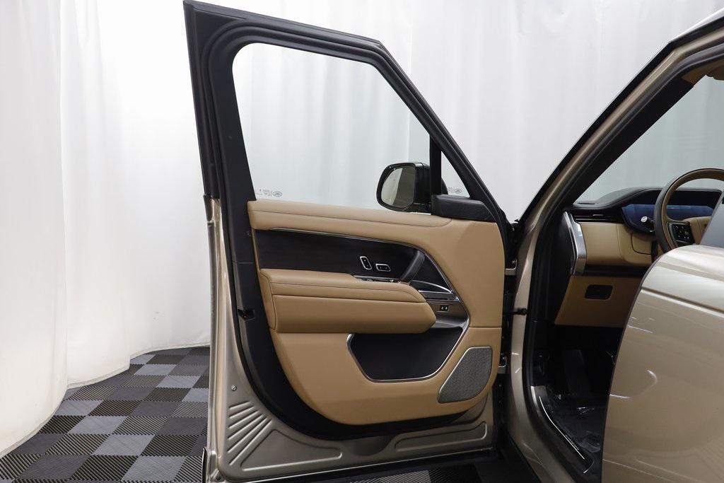 new 2025 Land Rover Range Rover car, priced at $184,655