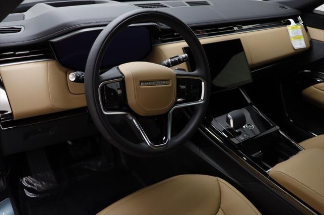new 2025 Land Rover Range Rover Sport car, priced at $92,880