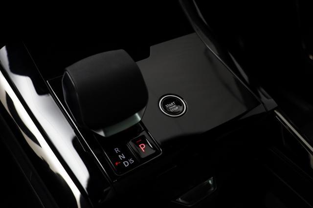 new 2025 Land Rover Range Rover Sport car, priced at $96,335
