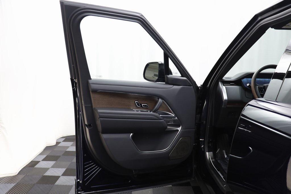 new 2025 Land Rover Range Rover car, priced at $182,565