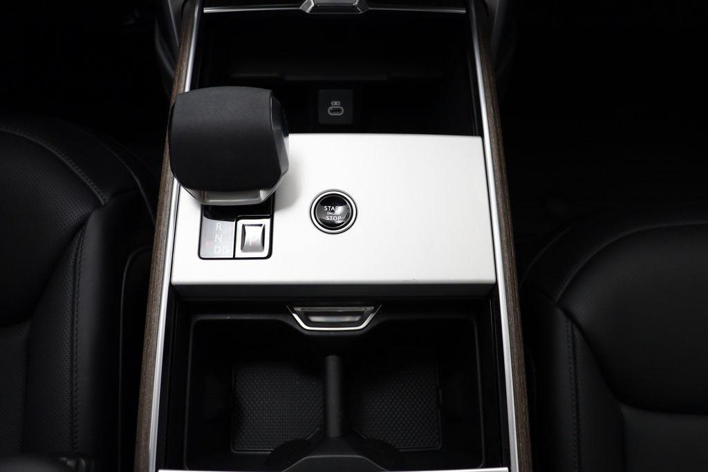 new 2025 Land Rover Range Rover car, priced at $182,565