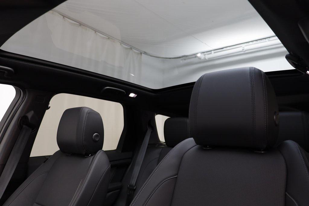 new 2025 Land Rover Discovery Sport car, priced at $56,465