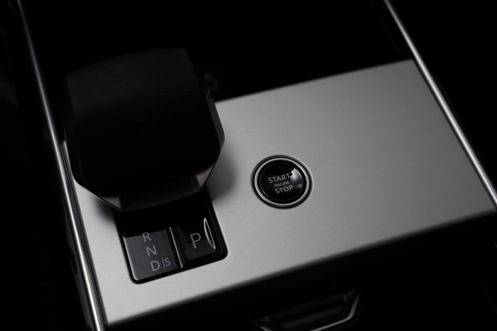 new 2025 Land Rover Range Rover car, priced at $133,320