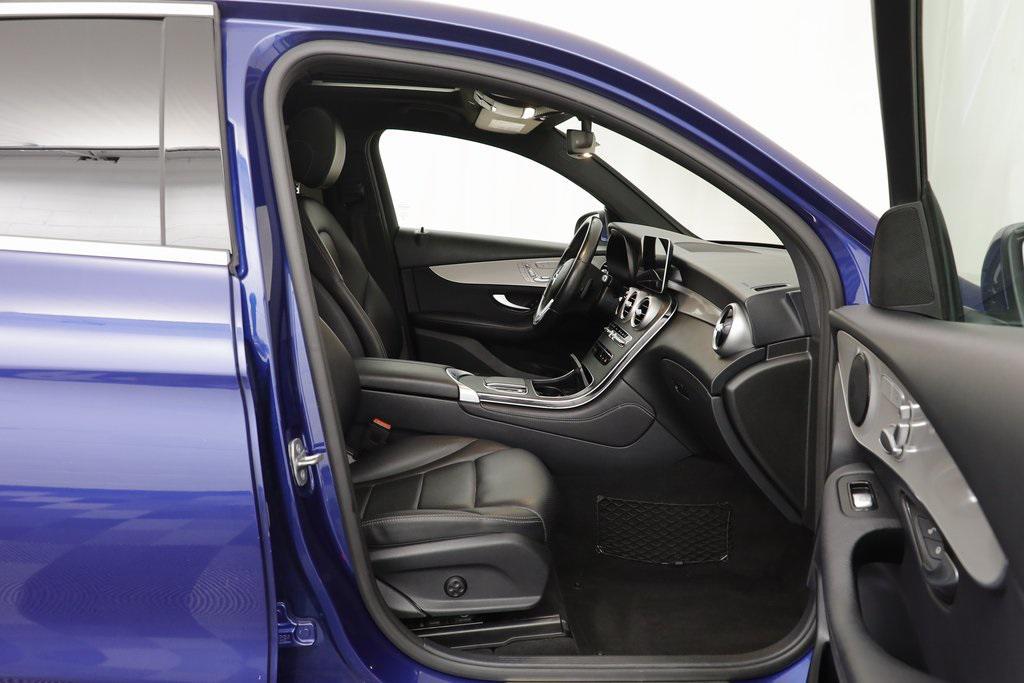 used 2020 Mercedes-Benz GLC 300 car, priced at $31,082