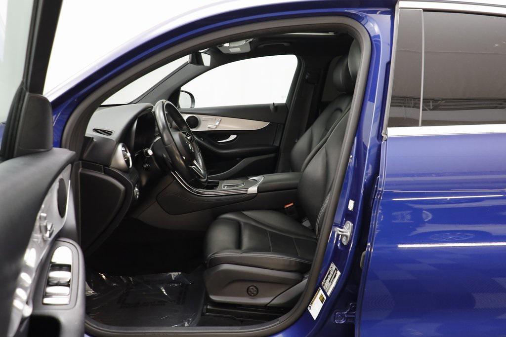 used 2020 Mercedes-Benz GLC 300 car, priced at $31,082