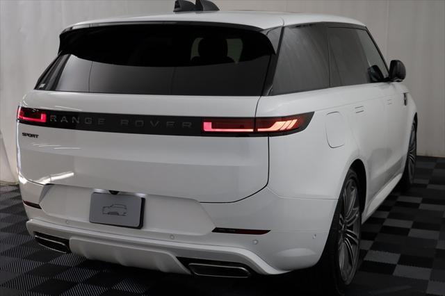 new 2025 Land Rover Range Rover Sport car, priced at $101,370