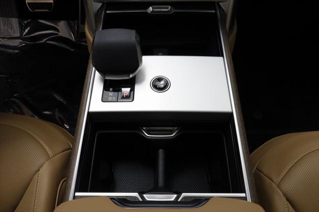 new 2025 Land Rover Range Rover car, priced at $129,915