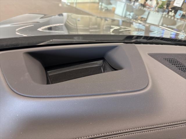 used 2023 BMW X7 car, priced at $73,497