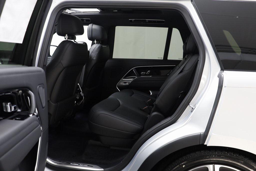 new 2025 Land Rover Range Rover car, priced at $154,620